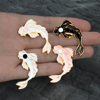 Lucky fish Koi Enamel pin White pink black Brooches Gift Denim Jeans Clothes cap bag Pin Badge Button Lapel pin gift for kids