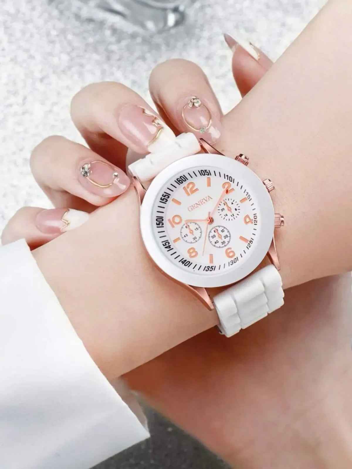 2023 Women Watches New Fashion Luxury Brand Women's Watch Silicone Strap Quartz Wristwatches For Female Relogio Feminino Gift