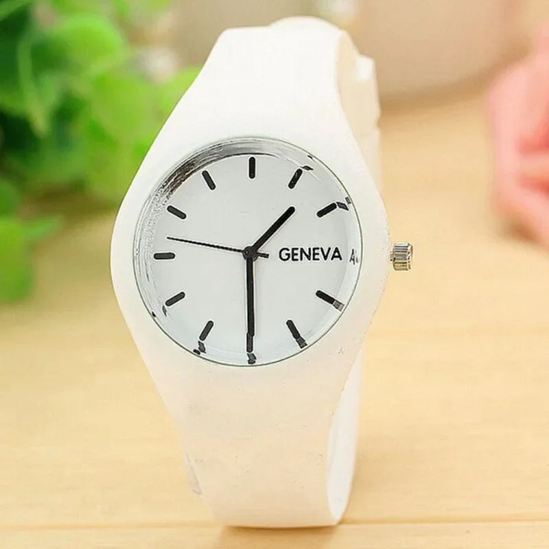 2020 Geneva Women Sport Watches Cream Color Ultra-thin Fashion Gift Silicone Strap Leisure Watch Women Women's Jelly Watches