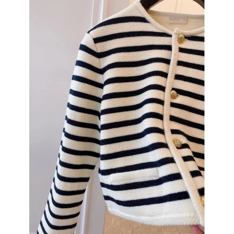 2 Colors Striped Knitted Sweater Black Cardigan Women Korean Fashion Long Sleeve Top Casual Cardigans Women Clothes Crop Sweater