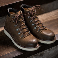 Men's Retro Mountaineering High-top Boots Calf Leather Shoes