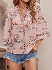 Women's V-neck printed patchwork lace flared sleeve top - Big ben-Boutique