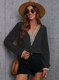 Chiffon solid color stitching lace long-sleeved shirt commuting top