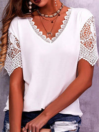 Women's Lace Trim Stitching Loose V Neck Short Sleeve Top