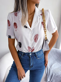 Women's Elegant Feather Print Loose Short Sleeve Shirt - Big ben-Boutique